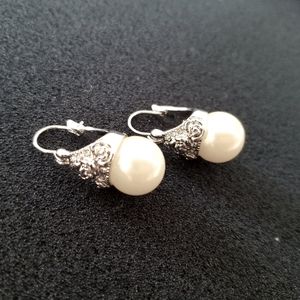 NEW Faux Pearl basket earring